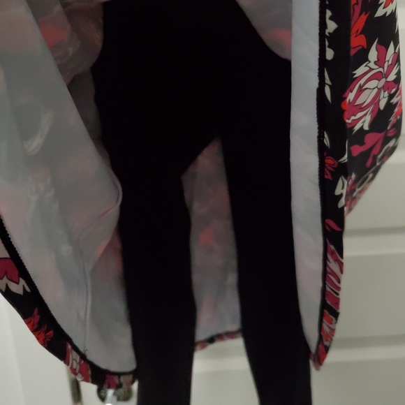 Anivivo  Athletic  Skirted Leggins Size M. - Picture 5 of 12